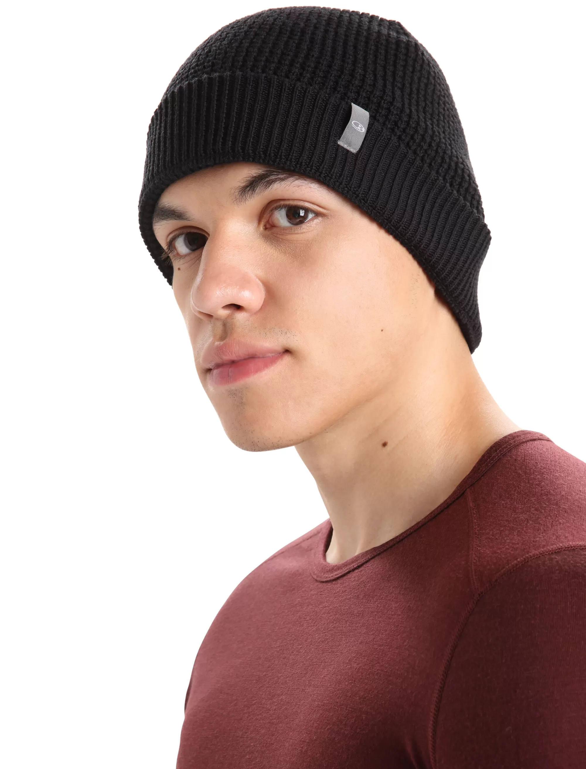 Store Icebreaker Merino Feadan Slouch Beanie Unisex Black